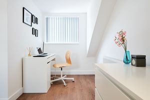 Photo 7- click for photo gallery